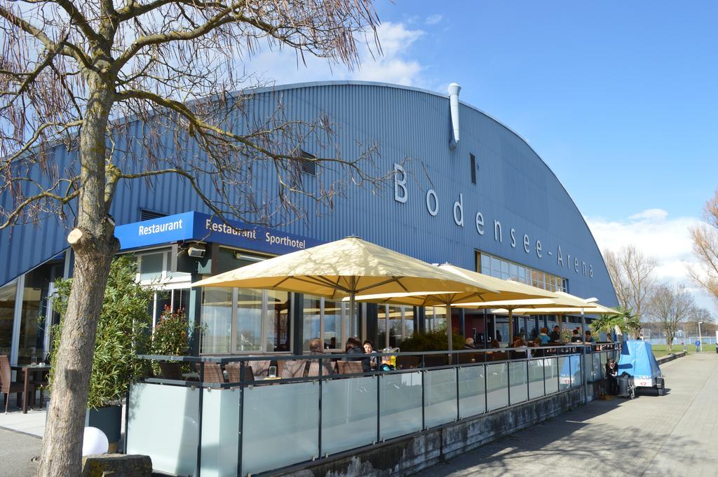 Hotel Bodensee-Arena Кройцлинген Екстериор снимка